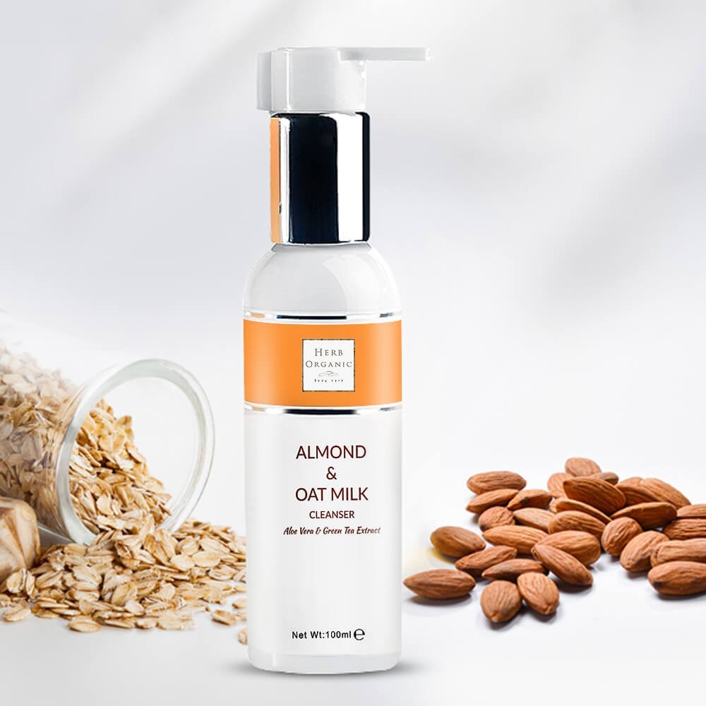Invigorating Almond and Oat Cleanser